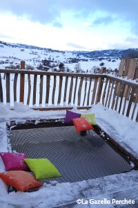 Filet d'habitation extérieur sous la neige