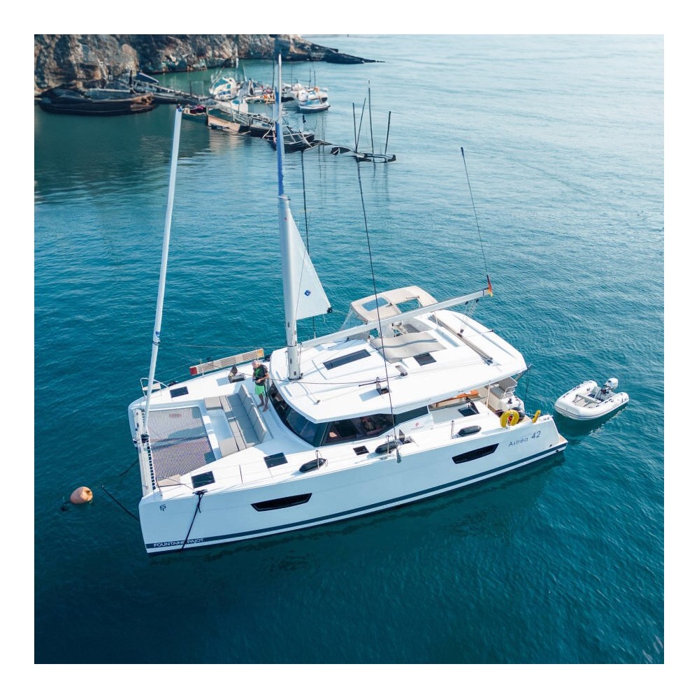 Katamarannetz für Fountaine Pajot Astrea 42 Katamarannetz für Fountaine Pajot Astrea 42