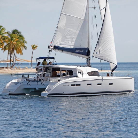 Trampoline for Nautitech 441 catamaran