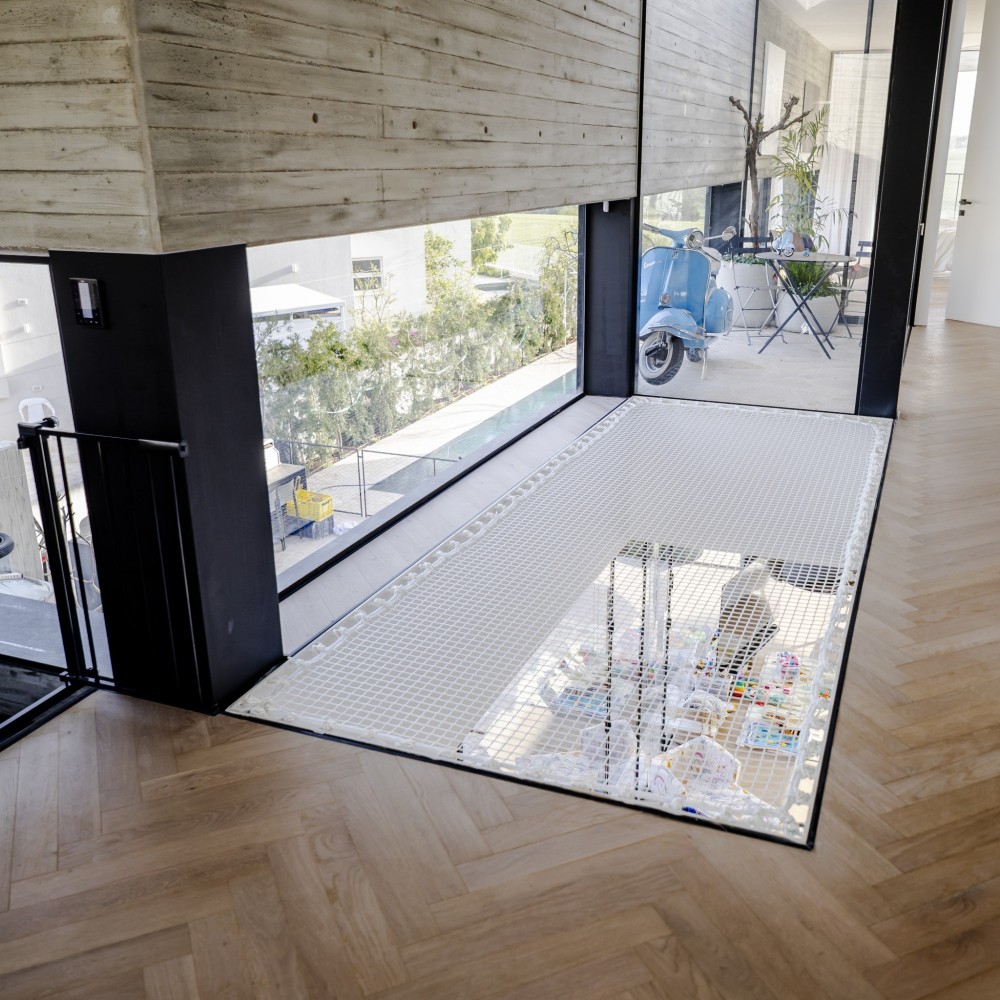 Red para vivienda blanca 4,59 m² en casa moderna Red para vivienda blanca 4,59 m² en casa moderna