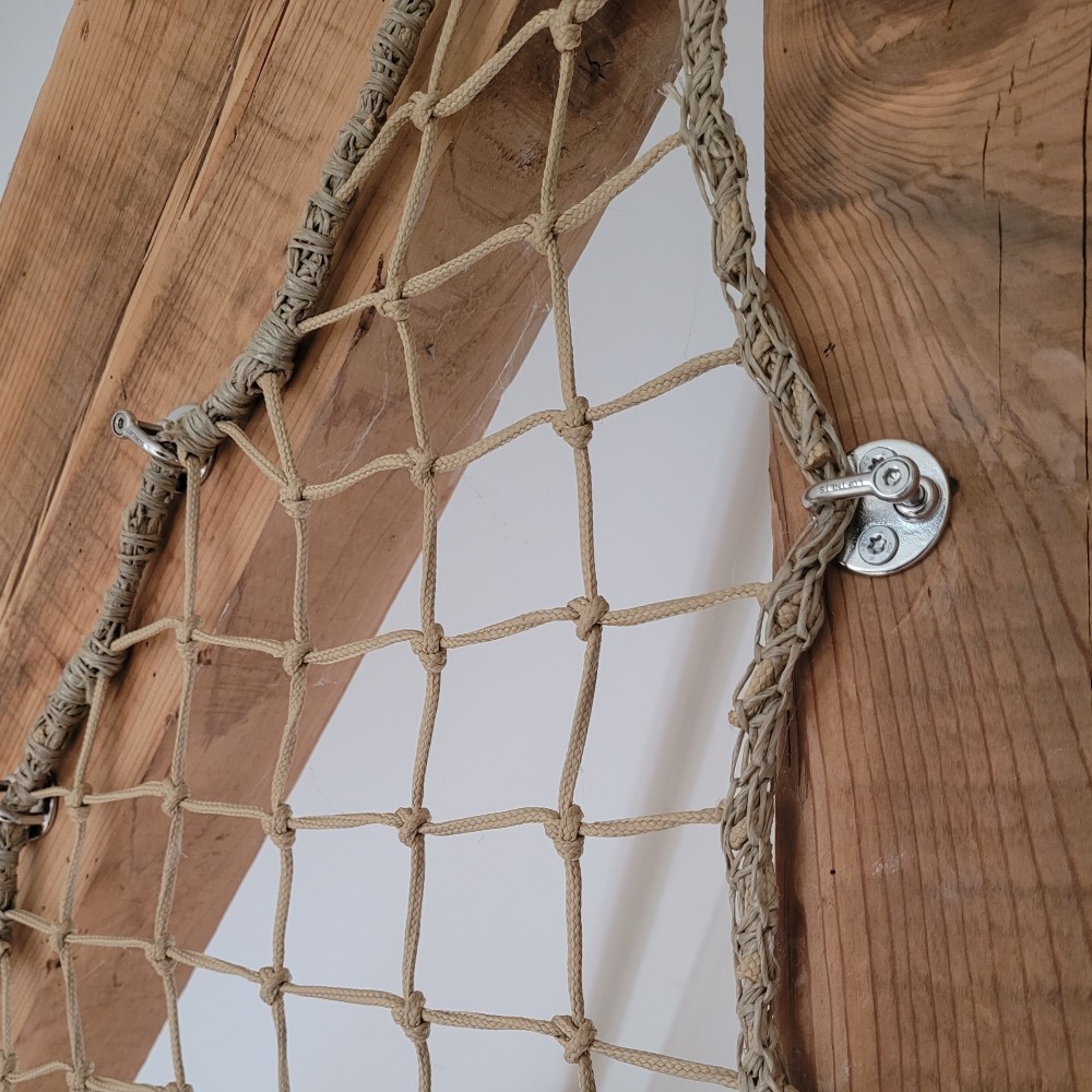 Room Net Rope 1.41 m² beige interior vertical net to secure a bedroom