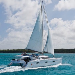 Katamarannetze für Fountaine Pajot Sanya 57