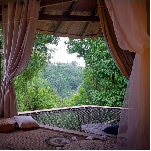 LOFTNETS Outdoor-Entspannungsnetz in der Konokora Ecolodge