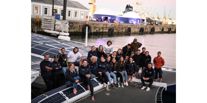 Das Energy Observer Team auf den LOFTNETS