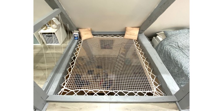 Struktur für ein Wohnnetz mit fehlender Seite nach Einbau eines Holzbalkens