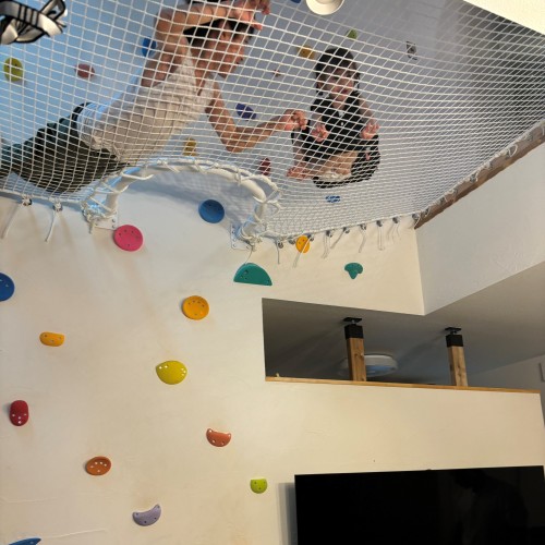 filet LOFTNETS Japan vec ouverture en arc et enfants allongés