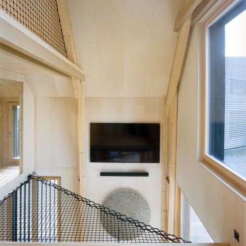 Projet f'architecture LukasLenherr Architektur Six Frames Zurich avec Filets LOFTNETS