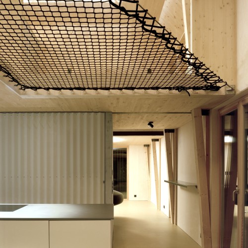 Projet f'architecture LukasLenherr Architektur Six Frames Zurich avec Filets LOFTNETS