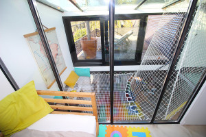 Catamaran net tailor-made for the home