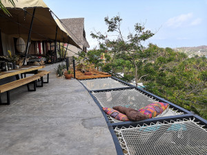  Terrasse avec vue prolongée avec 3 filets de catamaran