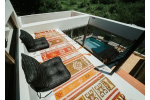 Filet LOFTNETS sur mesure horizontal noir en rooftop à Porto Rico