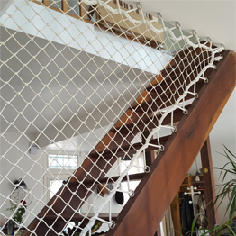 Customized guardrail for wooden staircase