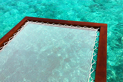 Hotel W Maldives - oasis hammock