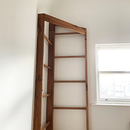 Wooden ladder for home net